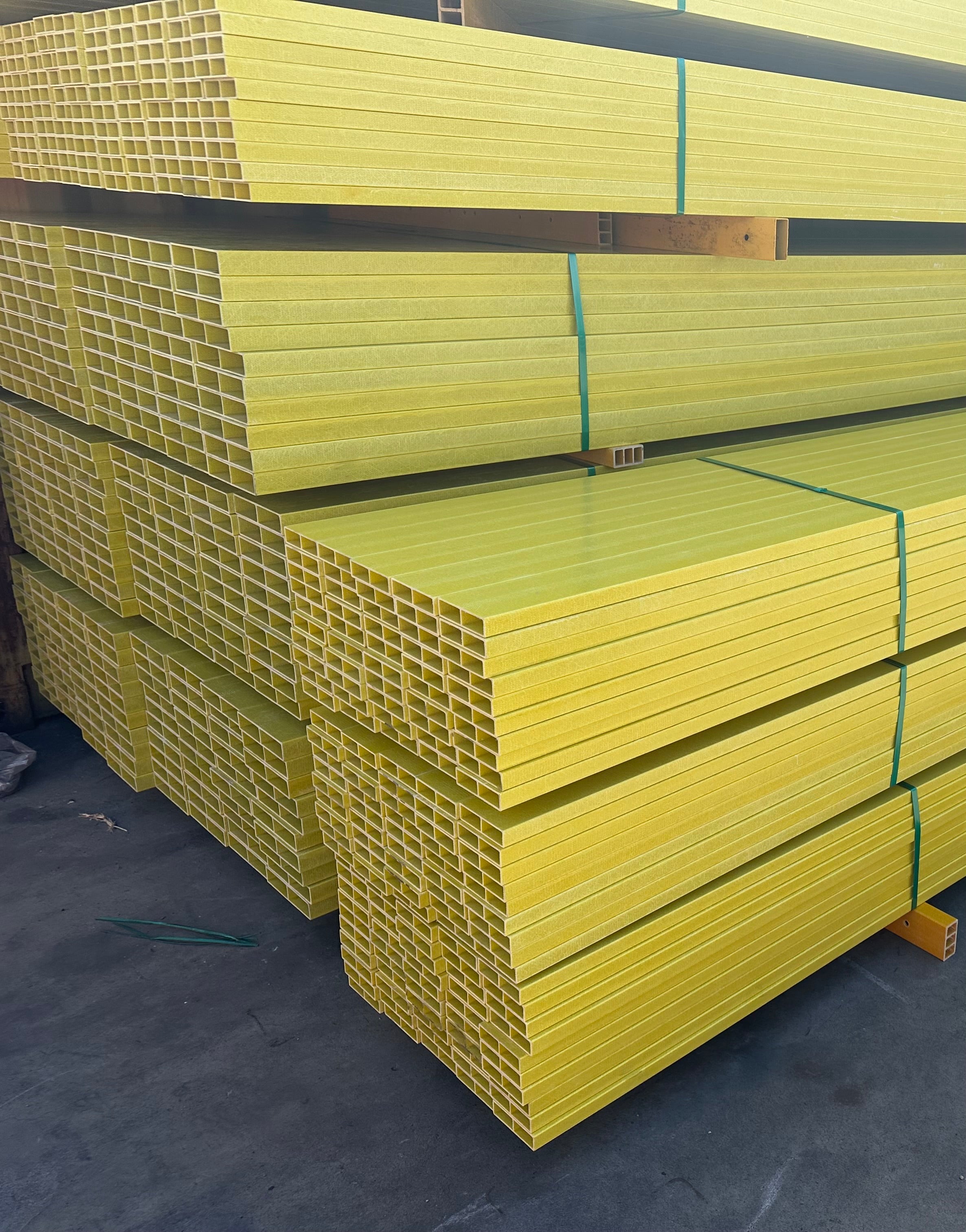 Buy premium form boards in Perth for strong and precise concrete forming. Weather-resistant and long-lasting StraightForm boards available. Order now for local delivery! #ConcreteFormboards #PerthBuilders #FormworkSupplies